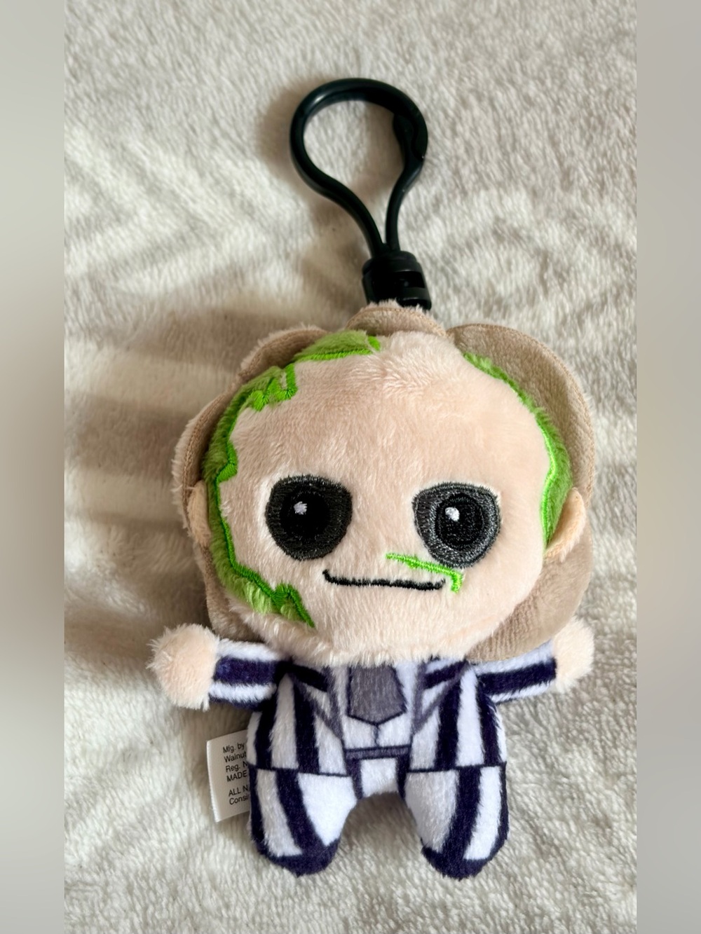2023 Beetlejuice  "Thrills and Chills" 4” Plush Mystery Blind Plush Bag Clip